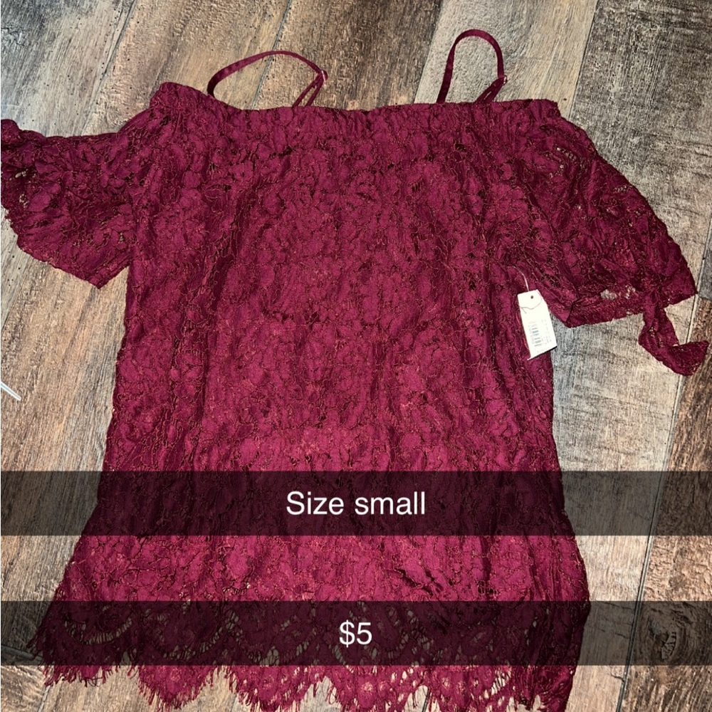 Red flower top